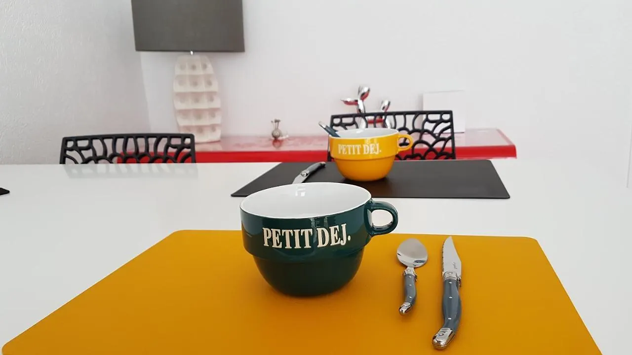 Le T-Top La Trinite-sur-Mer Apartment